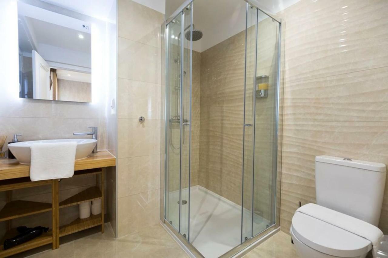 Ola Lisbon - Luxury Graca I Lägenhet Exteriör bild